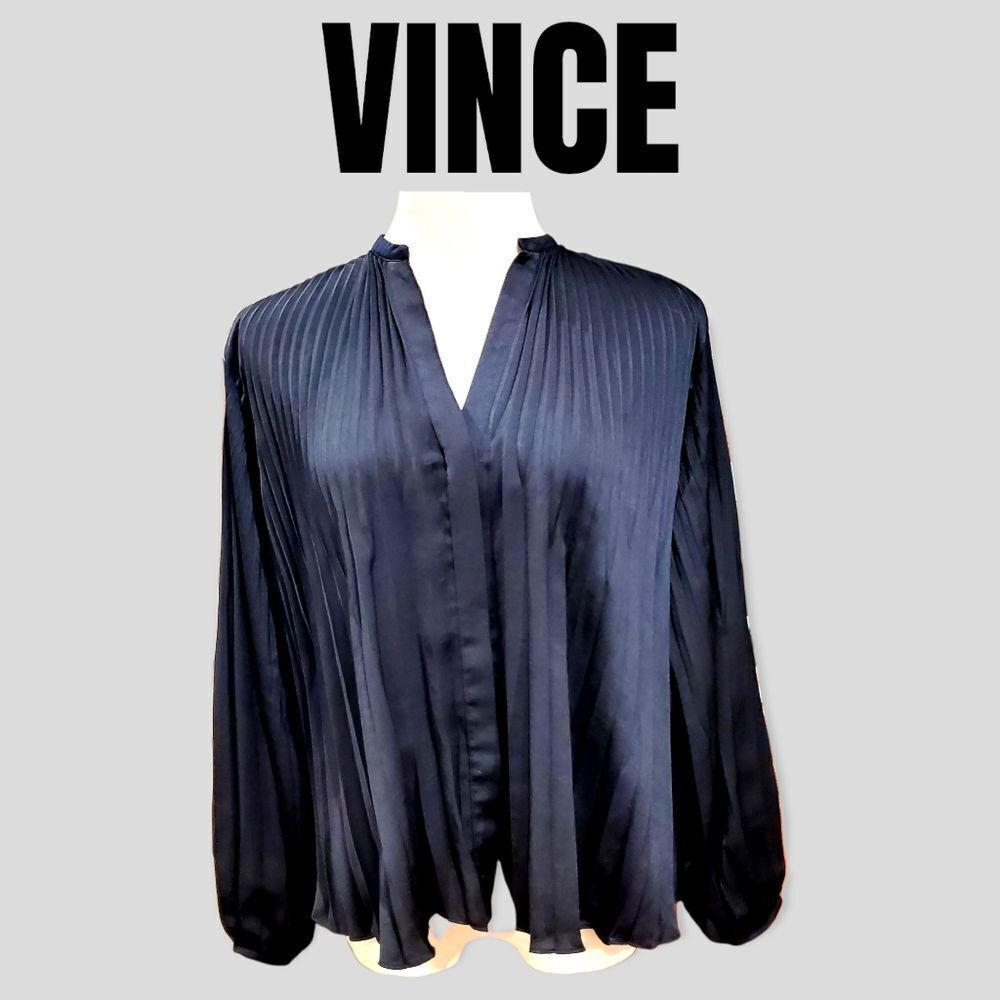 Vince Chevron Pleated Blouson-Sleeve Blouse Black sz XS **Priced to sell